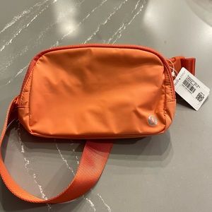 Everywhere Lululemon Belt Bag!